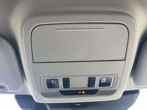 New 2026 Ford Explorer Active RWD image 23