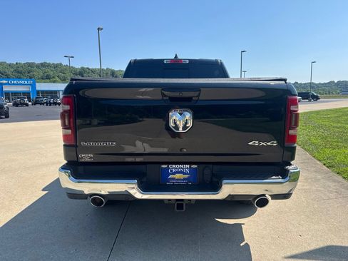 Used 2023 RAM 1500 Laramie AWD/4WD image 11