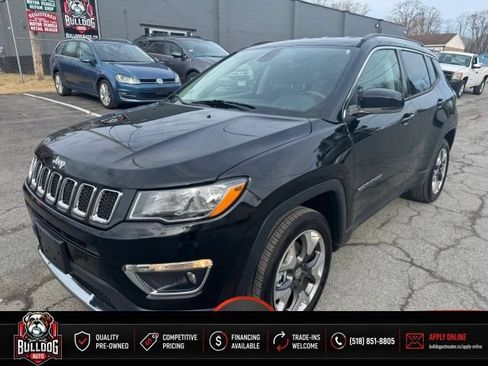 Used 2018 Jeep Compass Limited w/ Navigation Group AWD/4WD image 1