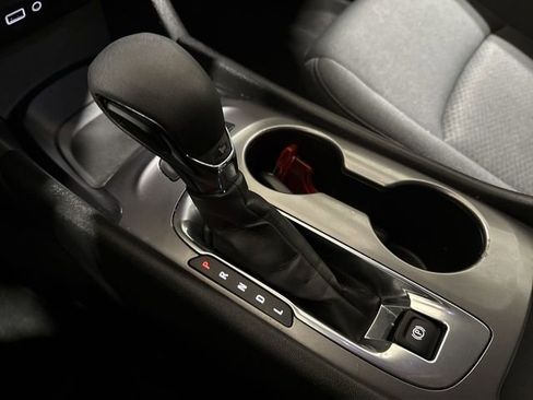 Used 2023 Chevrolet Malibu LS FWD image 17