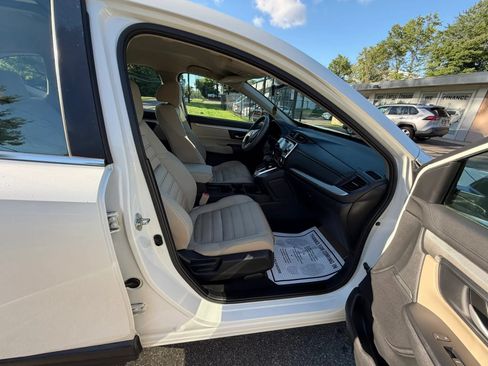Used 2018 Honda CR-V LX image 13