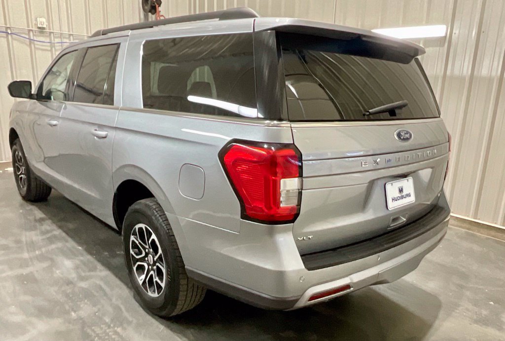 Used 2024 Ford Expedition Max XLT AWD/4WD image 23