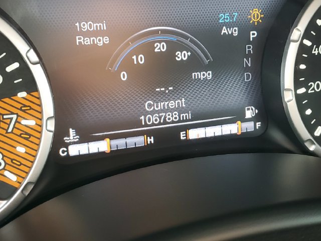Used 2022 Jeep Renegade Altitude w/ Sun/Sound Group AWD/4WD image 11