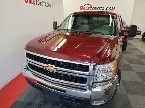Used 2008 Chevrolet Silverado 3500 LTZ w/ Sun And Navigation Package image 3