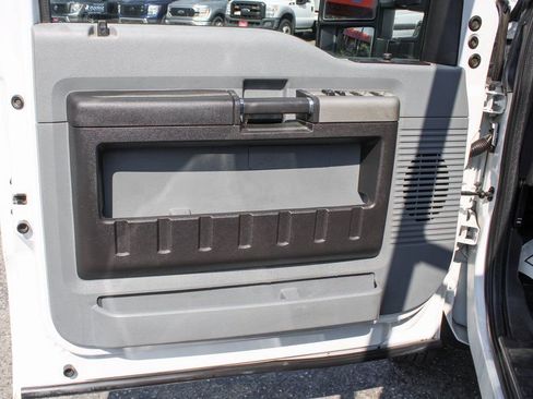 Used 2016 Ford F450 XLT AWD/4WD image 14