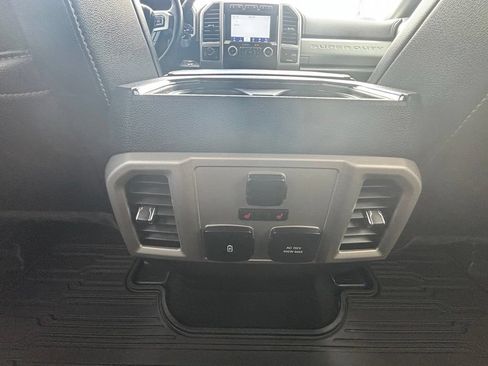 Used 2020 Ford F350 Lariat w/ Lariat Ultimate Package AWD/4WD image 20