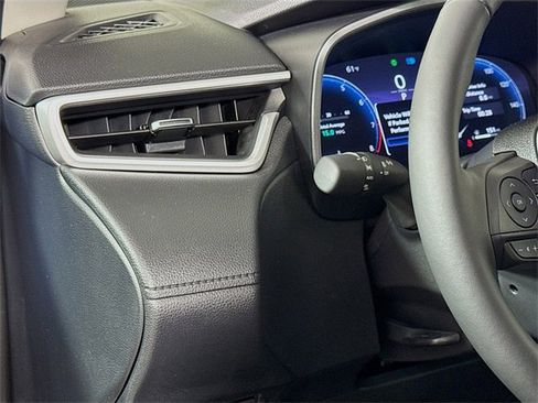 Certified 2026 Toyota Corolla Cross XLE w/ Convenience Package image 20