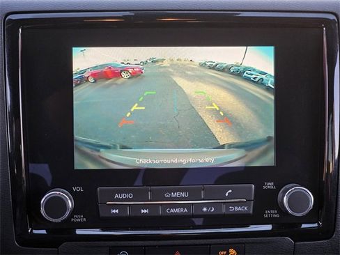 Used 2023 Nissan Frontier SV image 23