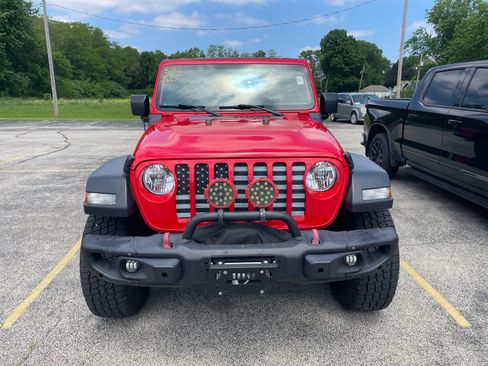 Used 2020 Jeep Gladiator Sport w/ Quick Order Package 24S AWD/4WD image 8