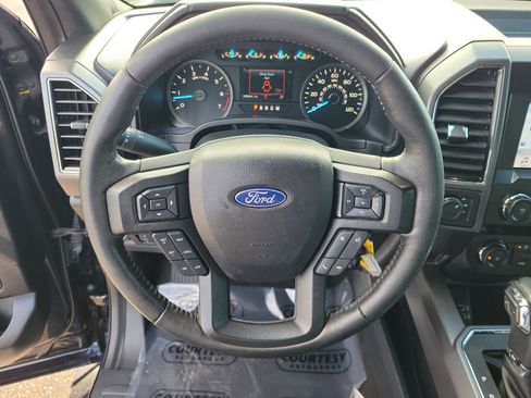 Used 2019 Ford F150 XLT w/ Equipment Group 302A Luxury image 25