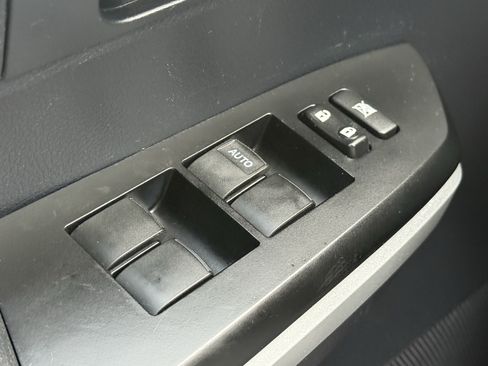 Used 2015 Toyota Tundra SR5 image 25