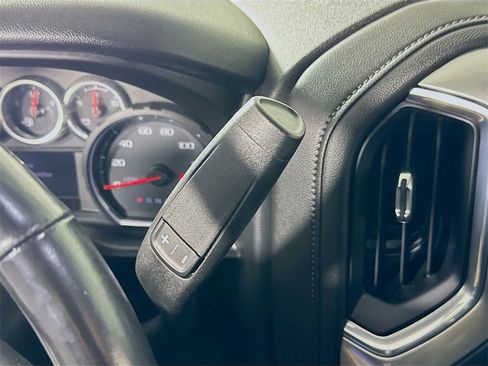 Used 2020 Chevrolet Silverado 1500 LT Trail Boss image 16