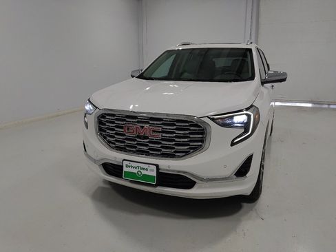 Used 2019 GMC Terrain Denali w/ Advanced Safety Package AWD/4WD image 15