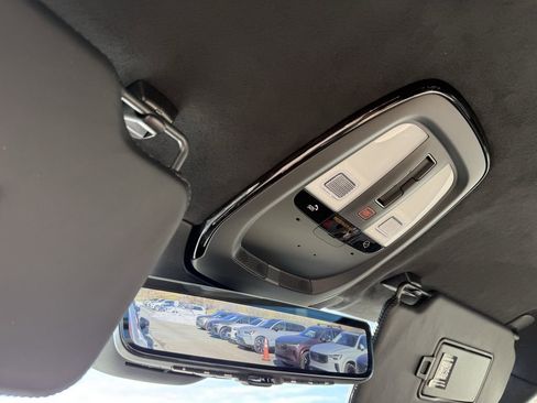 New 2026 Volvo XC90 B6 Ultra w/ Lounge Package image 25