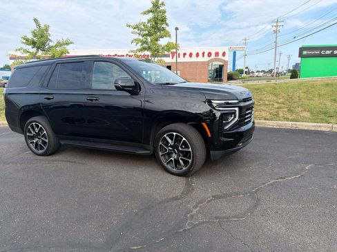 Used 2026 Chevrolet Tahoe RST w/ Comfort Package AWD/4WD image 19