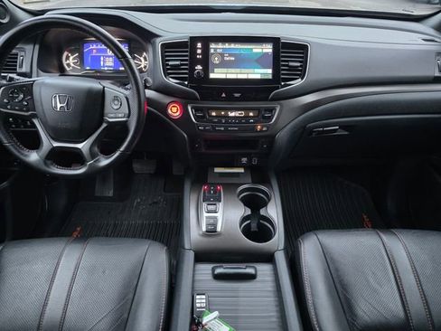 Used 2023 Honda Passport TrailSport image 25