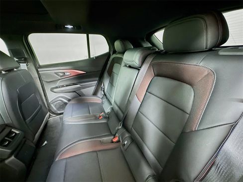 New 2025 Chevrolet Equinox EV RS image 19