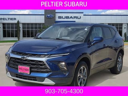 Used 2023 Chevrolet Blazer LT image 3