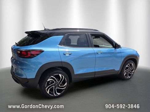 New 2026 Chevrolet TrailBlazer RS w/ Driver Confidence Package FWD image 7
