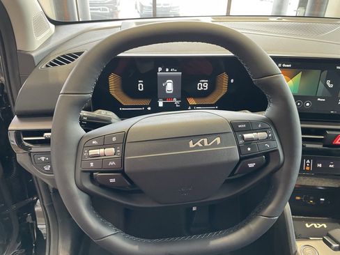 New 2026 Kia Sportage EX image 13