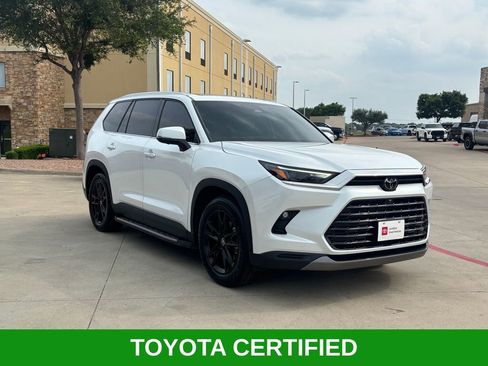 Used 2025 Toyota Grand Highlander FWD image 5