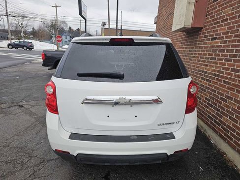 Used 2011 Chevrolet Equinox LT w/ Driver Convenience Package image 3