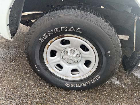 Used 2016 Nissan Frontier S RWD image 10