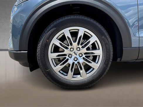 New 2025 Ford Explorer Active w/ Active Comfort Package image 12