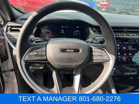 New 2026 Jeep Grand Cherokee Laredo AWD/4WD image 16