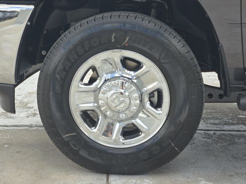 New 2026 RAM 2500 Tradesman AWD/4WD image 10