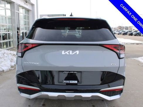 Used 2025 Kia Sportage SX image 7