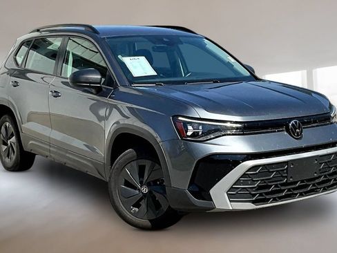 Used 2025 Volkswagen Taos S FWD image 3