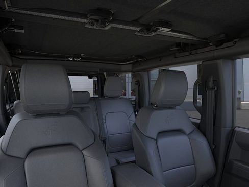New 2026 Ford Bronco Badlands AWD/4WD image 12