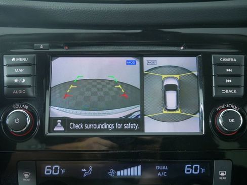 Used 2020 Nissan Rogue SL w/ Premium Package AWD/4WD image 34