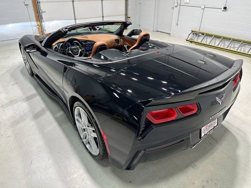 Used 2014 Chevrolet Corvette Stingray Convertible w/ 3LT Preferred Equipment Group RWD image 21