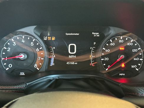 Used 2025 Jeep Compass Trailhawk AWD/4WD image 25