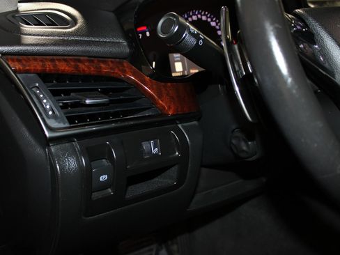 Used 2015 Cadillac CTS Luxury RWD image 21