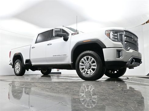 Used 2022 GMC Sierra 2500 Denali w/ Denali Ultimate Package image 25