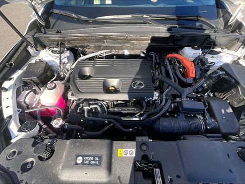 Used 2025 Lexus NX 300h AWD w/ Luxury Package image 31