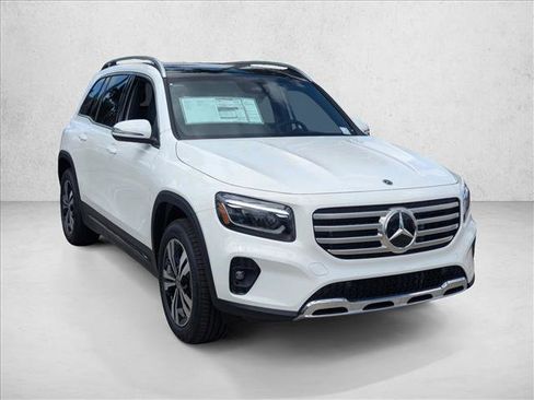 New 2026 Mercedes-Benz GLB 250 image 6