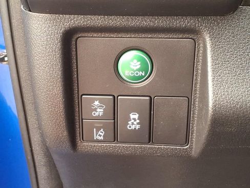 Used 2019 Honda HR-V EX image 17