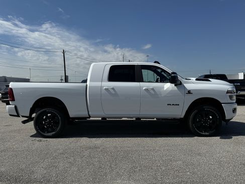 New 2026 RAM 2500 Laramie w/ Night Edition image 3