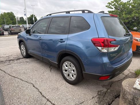 Used 2024 Subaru Forester AWD/4WD image 5