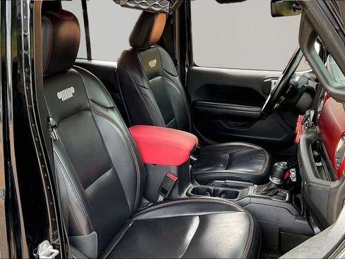 Used 2021 Jeep Wrangler Unlimited Rubicon AWD/4WD image 19