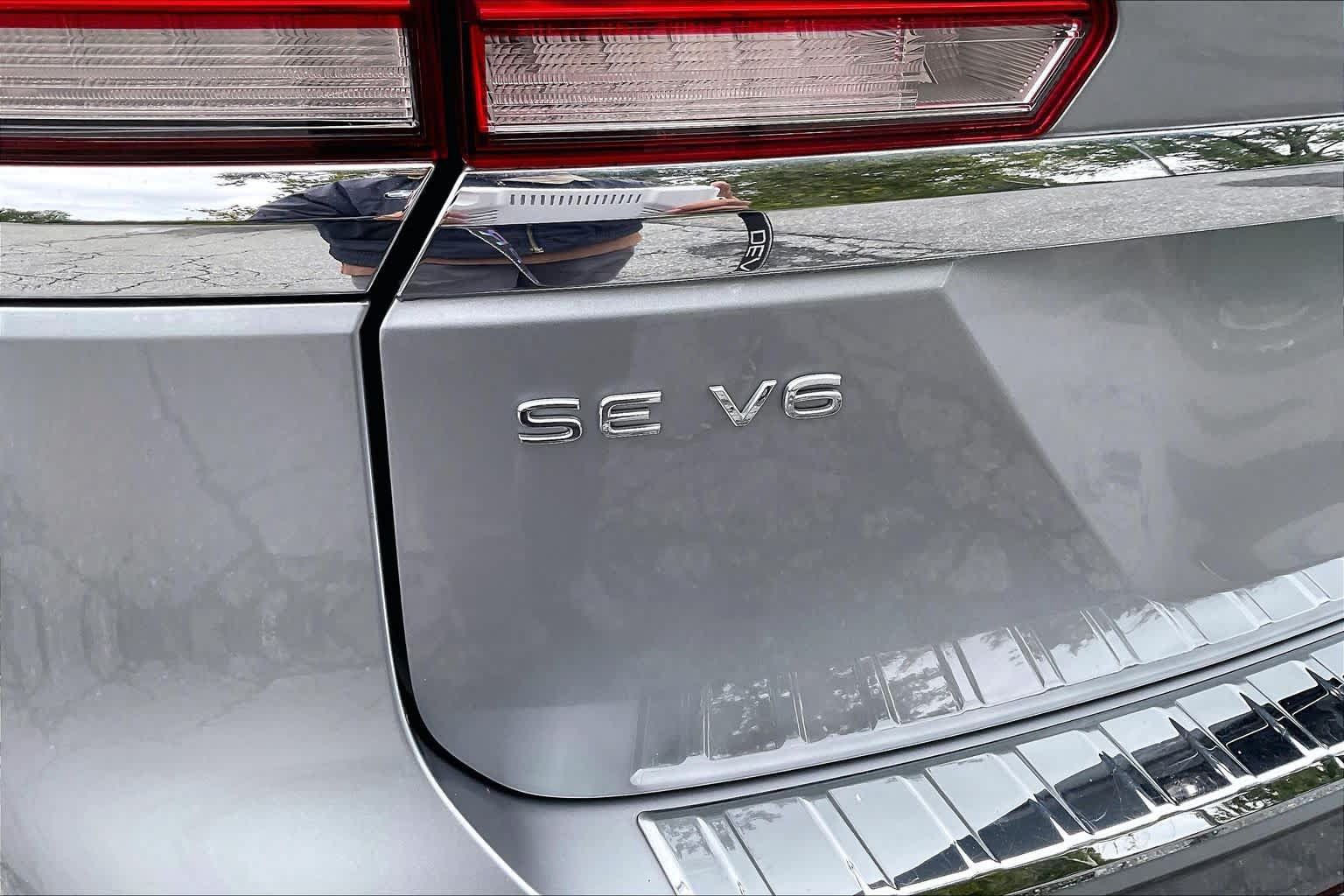 Used 2021 Volkswagen Atlas SE w/ Panoramic Sunroof Package AWD/4WD image 31