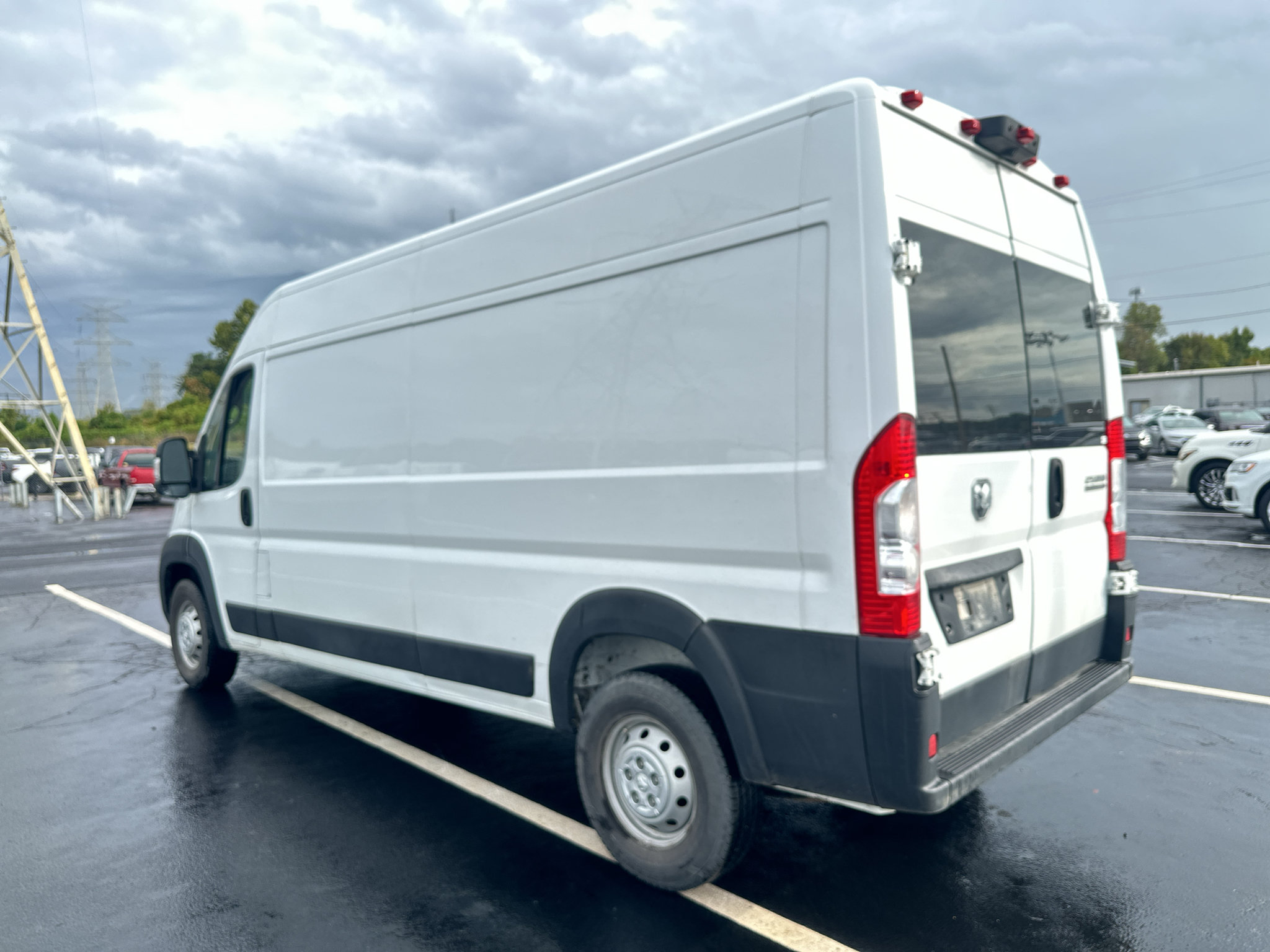 Used 2023 RAM ProMaster 2500 FWD image 7