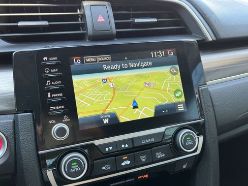 Used 2021 Honda Civic Touring image 17
