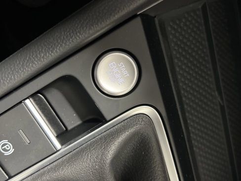 New 2025 Volkswagen Jetta SE image 37