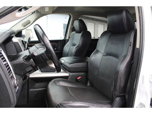 Used 2016 RAM 3500 Laramie image 8