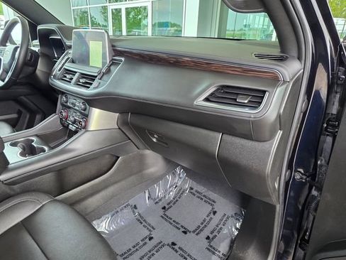 Used 2023 Chevrolet Tahoe LT w/ Luxury Package AWD/4WD image 10
